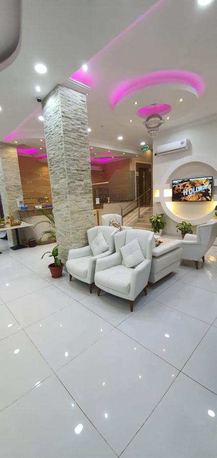 Al Deafah Hotel Apartment الضيافة للشقق الفندقية Al Buraimi Eksteriør bilde