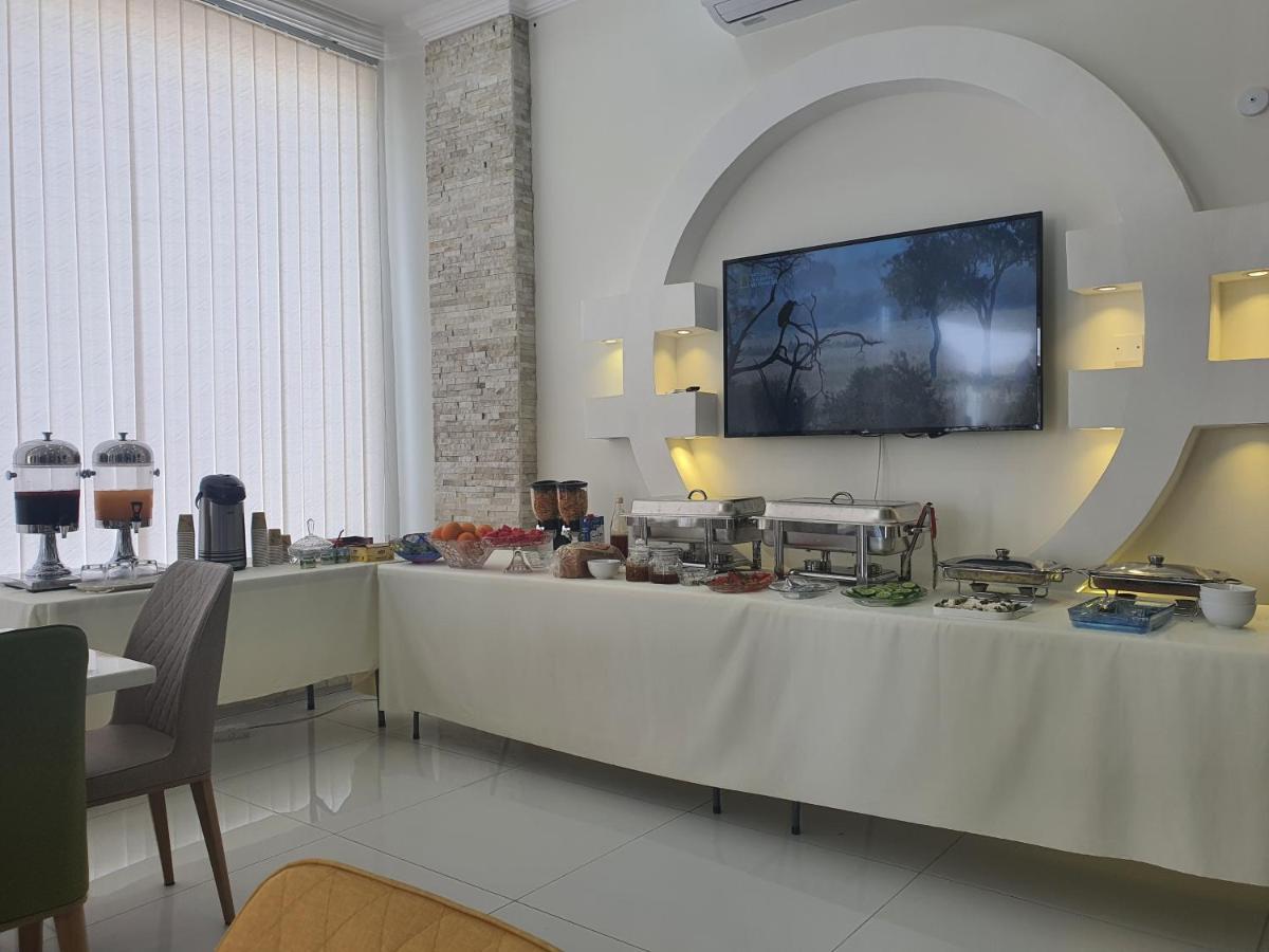 Al Deafah Hotel Apartment الضيافة للشقق الفندقية Al Buraimi Eksteriør bilde