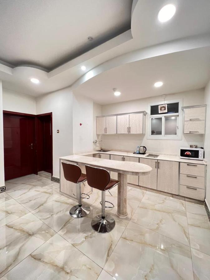 Al Deafah Hotel Apartment الضيافة للشقق الفندقية Al Buraimi Eksteriør bilde