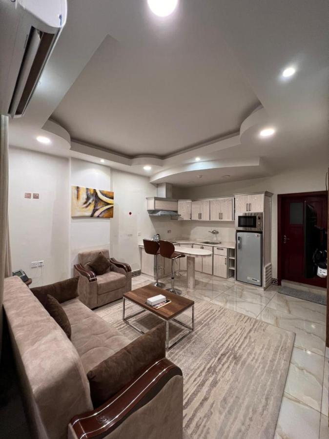 Al Deafah Hotel Apartment الضيافة للشقق الفندقية Al Buraimi Eksteriør bilde