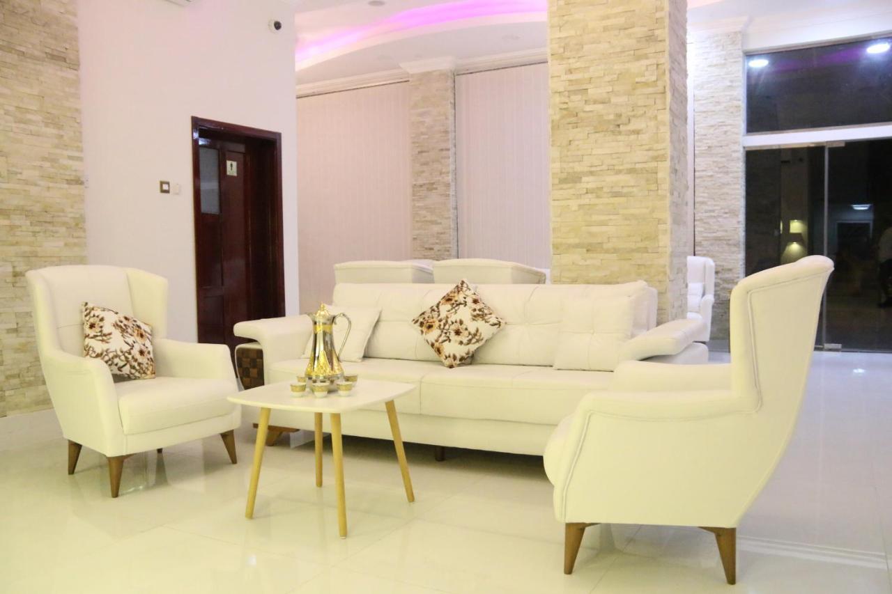 Al Deafah Hotel Apartment الضيافة للشقق الفندقية Al Buraimi Eksteriør bilde