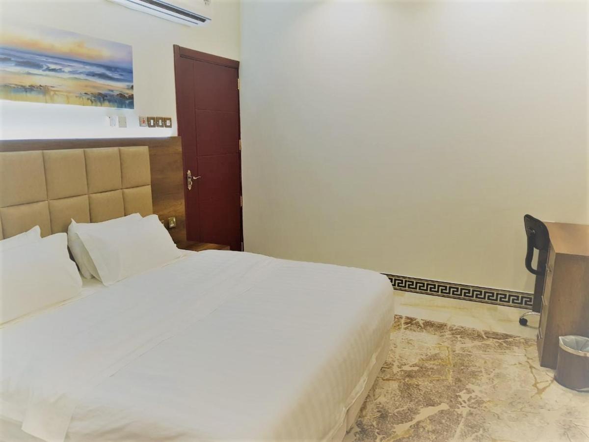 Al Deafah Hotel Apartment الضيافة للشقق الفندقية Al Buraimi Eksteriør bilde